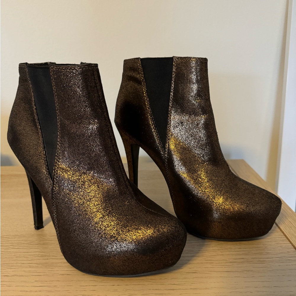 Rock & Republic Georgine Bronze Metallic Platform Bootie